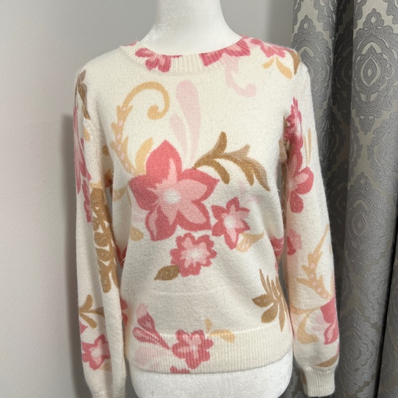 LOFT Pullover Sweater - Picture 1 of 8